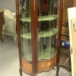 820 3374 DISPLAY CABINET